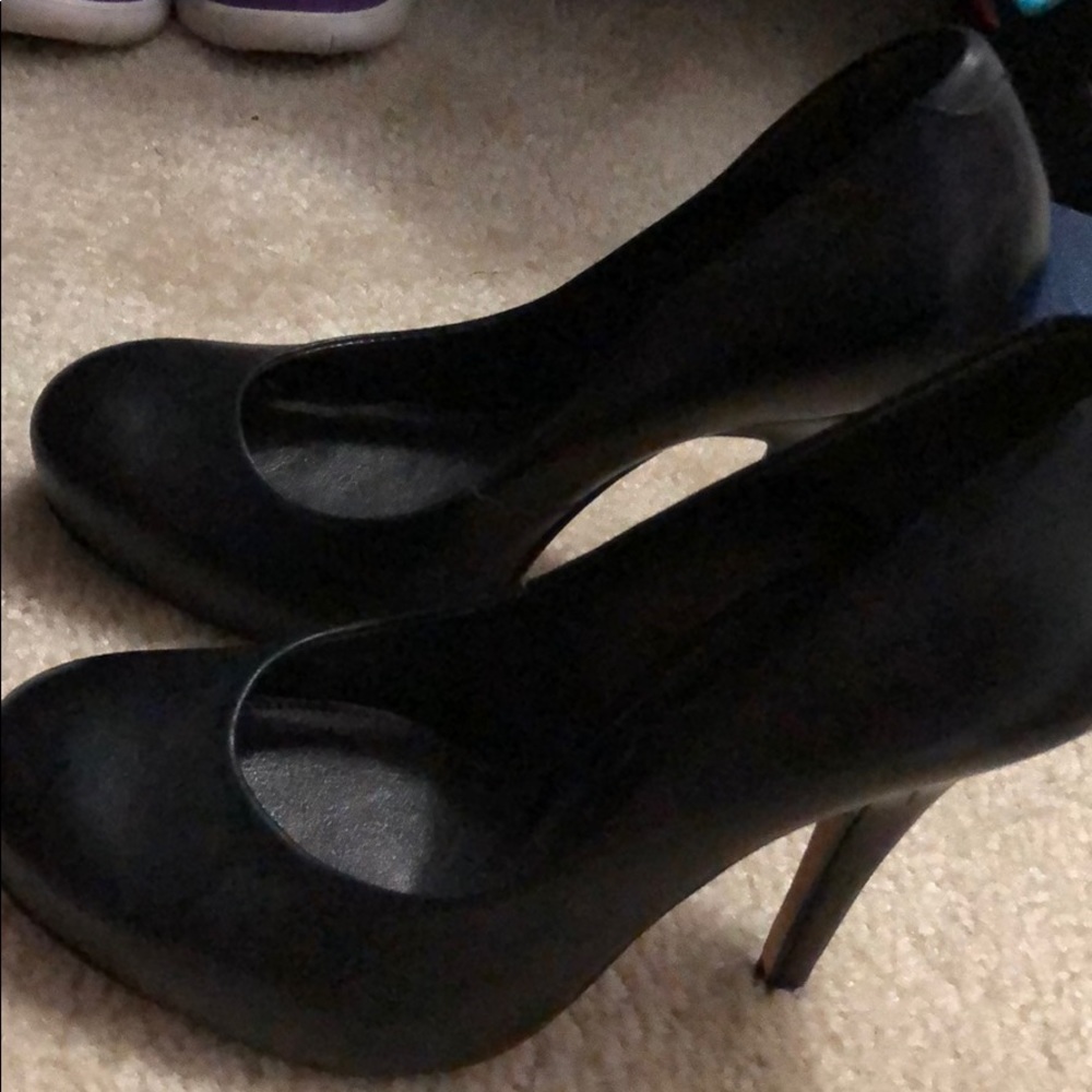 Aldo black pumps